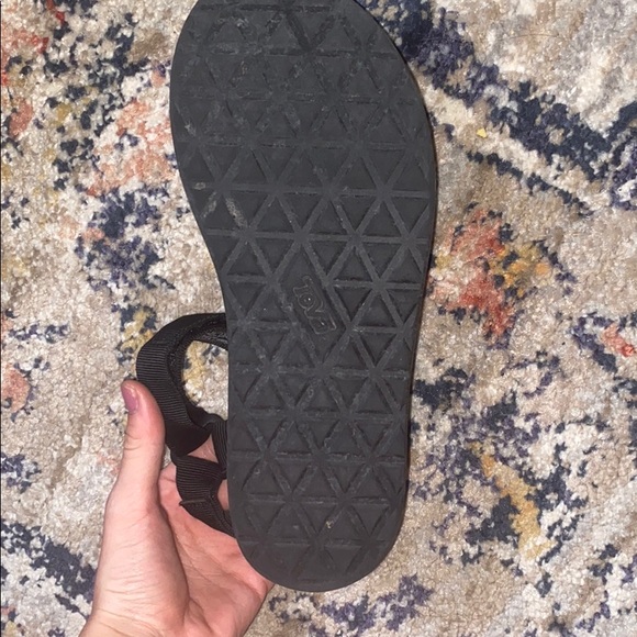 Black Teva flatform sandals - Picture 3 of 3